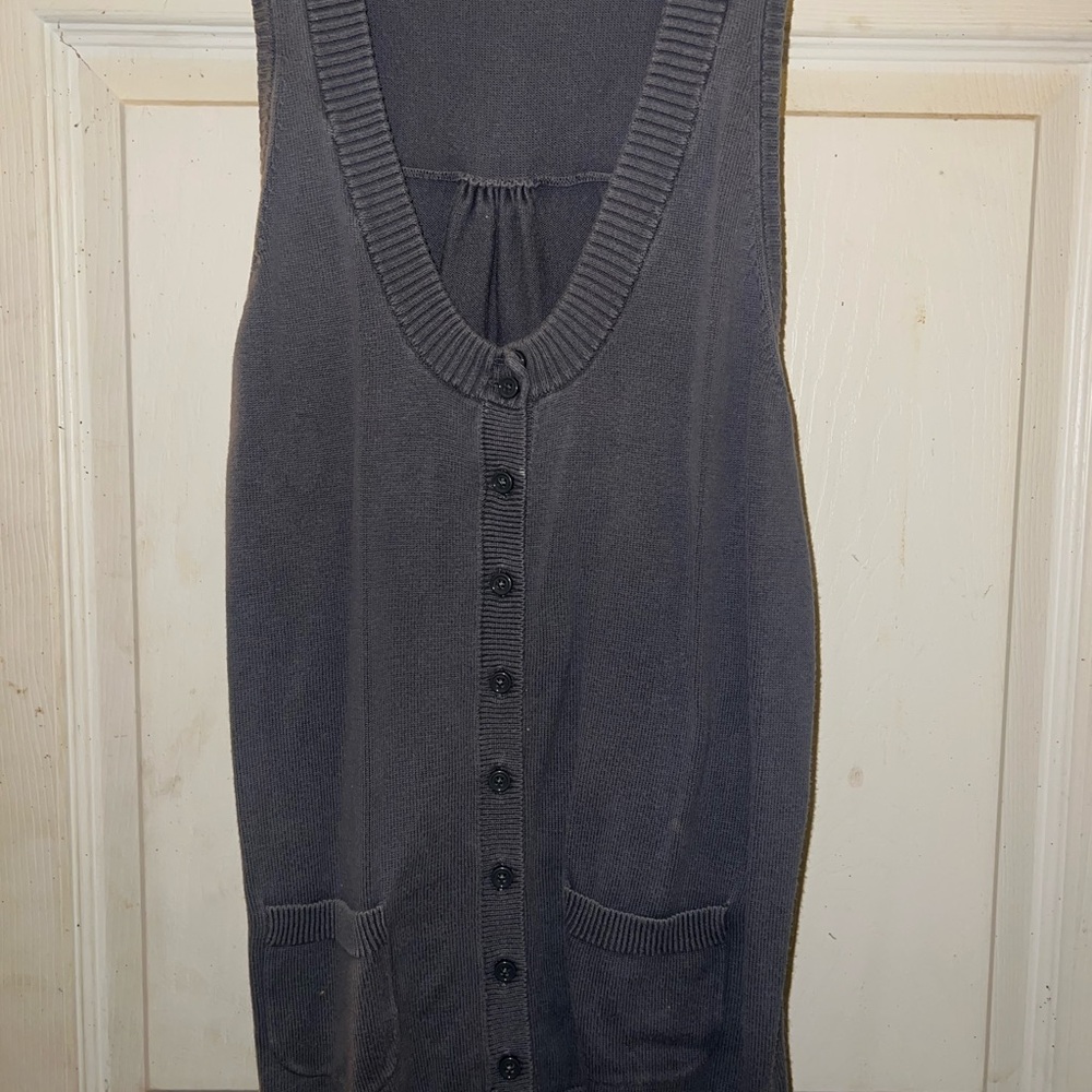 Canyon River Blues Gray Button-Up Tank Top